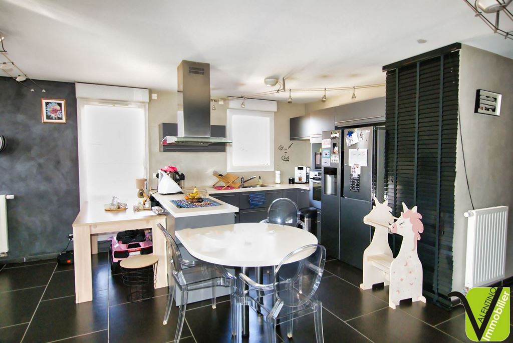 Appartement T5 GENAS 449000€ Valentino Immobilier Appartement T5 GENAS 449000€ Valentino Immobilier